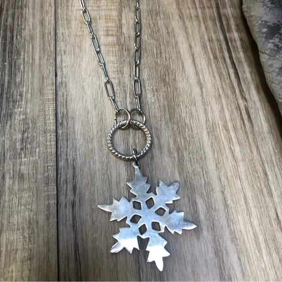 Sterling Snowflake Necklace - Picture 4 of 6